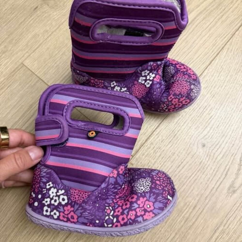 Bogs Baby Bogs Purple Floral Boots Size 6